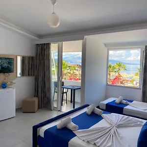 Santa Paola , Sarandë Albania